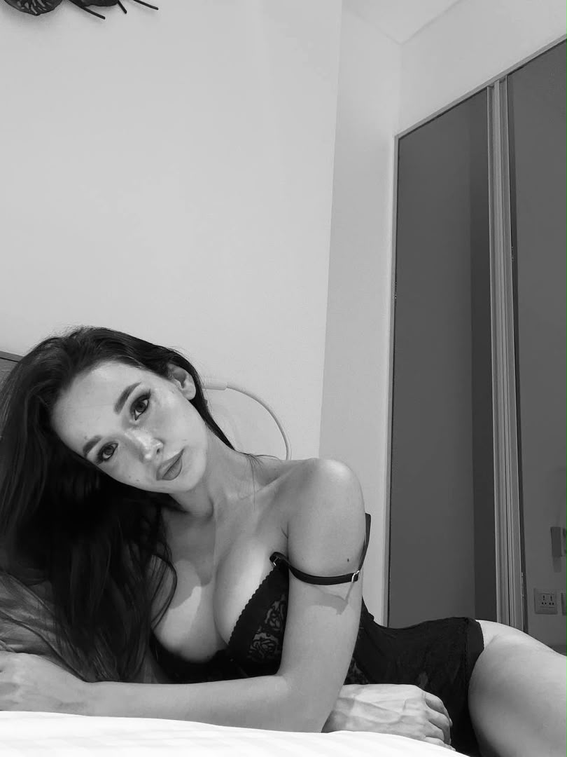 Jessica Indépendante - Photographie d'art intimiste 23